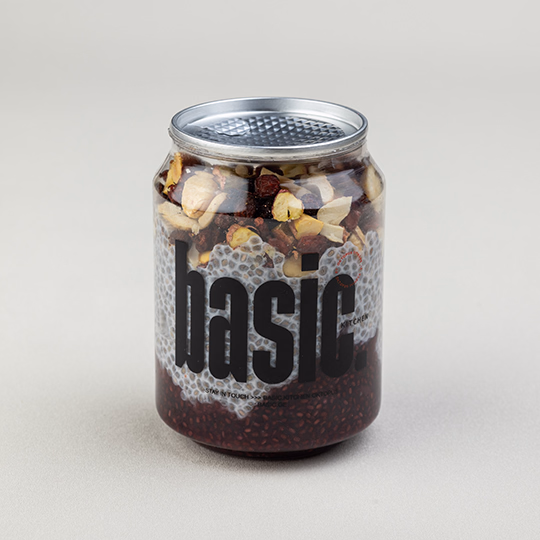 Black carrot chia pudding